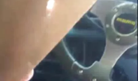 חברה חמודה אוהבת לגמור. סרטוני סקס לצפיה חינם