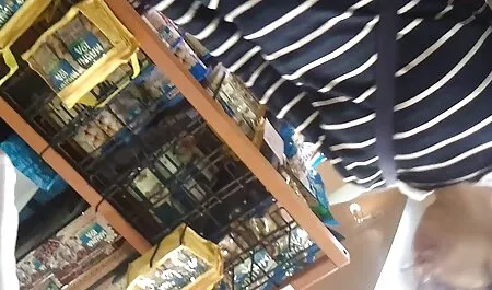 הילד הסכים להיות פטרון של סרטוני פורנו לצפייה ישירה אדם מבוגר