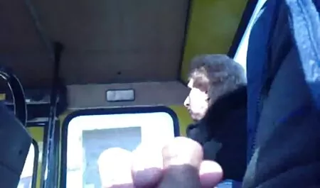 שתי לסביות הפכו אחת סרטי סקס חינם לצפייה את השנייה לבחור.