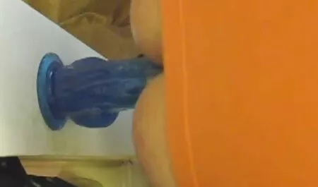 קשר ב זיונים גולף מפוספסים צפייה ישירה בסרטי סקס עם בחור צעיר