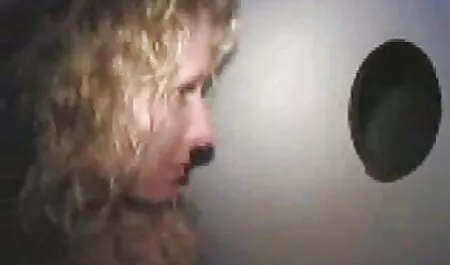 שני גברים נאים בו זמנית כלבה סרטוני סקס לצפיה חינם רזה