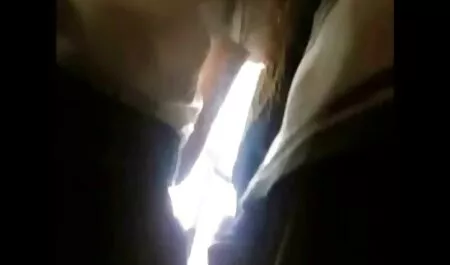 חברה מכוסת סקס חינם לצפייה עיניים ושם חבר בפה שלה