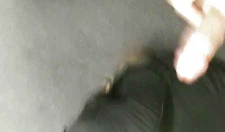 אב חורג שלח ילדה לסיום לימודיה סרטי פורנו לצפיה בחינם
