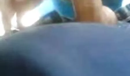 חברה סקס לצפיה ישרה בחינם רוכבת על אורגזמה זין מקבל זיון
