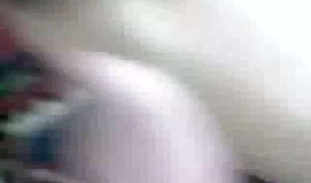 שחור עם הקבוצה הגדולה שלה מוחץ את פי סקסלצפיה ישירה הטבעת הלבן