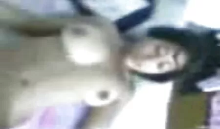 תפוס את הכלבה עם סקס לצפייה חינם קעקוע על החרוז