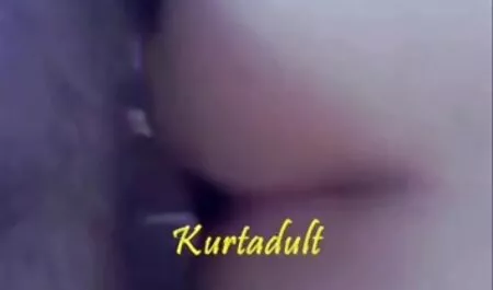 לאונן מצלמת חדקונית ולהכניס אצבע לתוך סקסלצפייה פי הטבעת